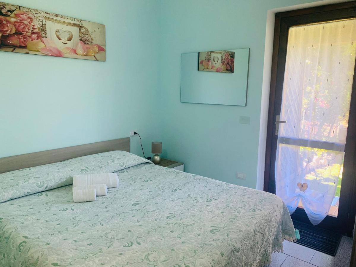 Casa Vacanza Li Menduli San Teodoro 圣特奥多罗 外观 照片